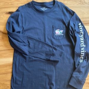 Girl’s Vineyard Vines Christmas Long Sleeve Whale Pocket T-Shirt - Size S (8-10)